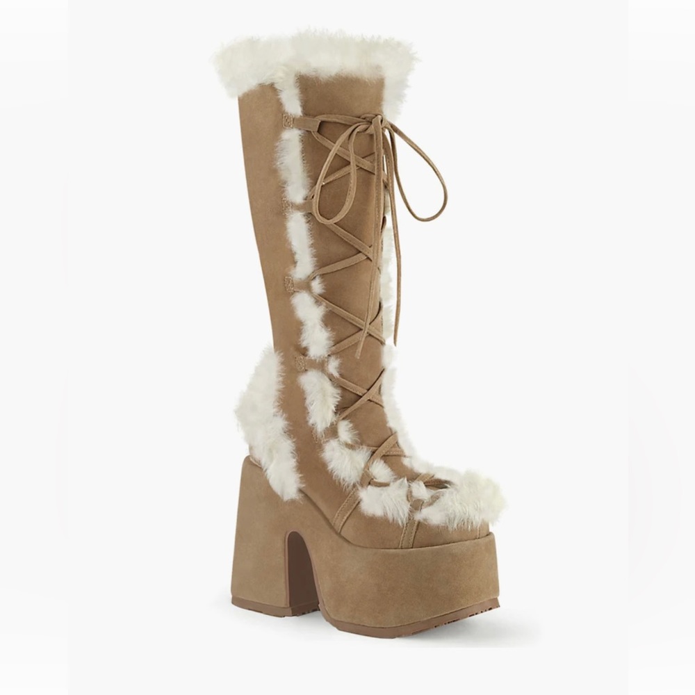 Demonia Camel-311 Boots